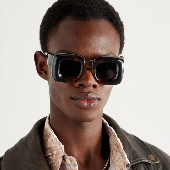 NEW LOEWE UNISEX BLACK SUNGLASSES LOEWE LW40098I 01A - Picture 7 of 12